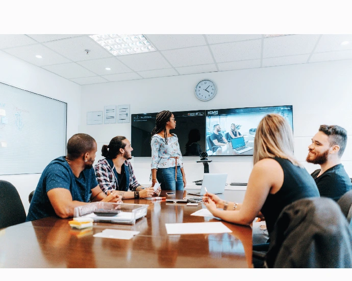 Boardroom conference with Btouch interactive Touchscreen